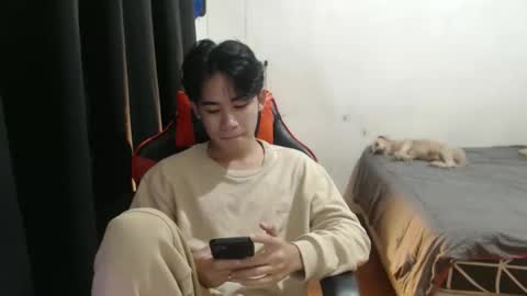 Snapshot of xluminous chatting on 09.09.25 MIKAEL online show from 09.09.25