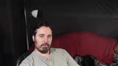 Snapshot of xmetalstudx chatting on 12.18.24 MetalstudMaster online show from 12.18.24