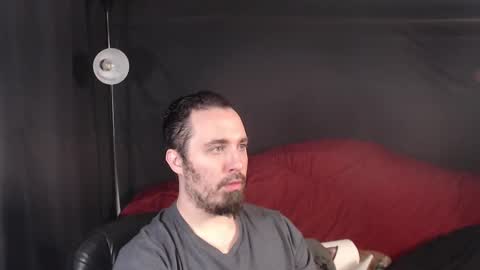 Snapshot of xmetalstudx chatting on 02.24.25 MetalstudMaster online show from 02.24.25