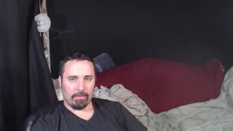 Snapshot of xmetalstudx chatting on 10.09.25 MetalstudMaster online show from 10.09.25