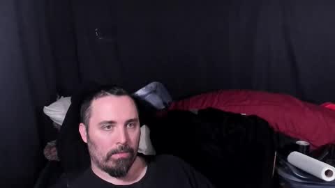 Snapshot of xmetalstudx chatting on 02.01.26 MetalstudMaster online show from 02.01.26