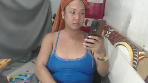 Snapshot of xnewcummachinex chatting on 04.27.26 xnewcummachinex online show from 04.27.26