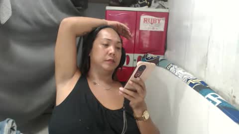 Snapshot of xnewcummachinex chatting on 06.02.26 xnewcummachinex online show from 06.02.26