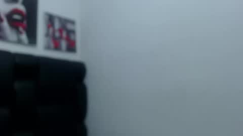 33 Oasis Sexy Ass 33 online show from 03.12.26