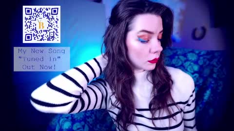 Bella Bondai online show from 05.15.26