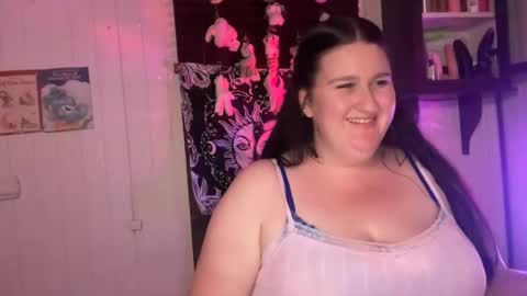 Snapshot of xopeachybaby chatting on 07.27.26 xopeachybaby online show from 07.27.26