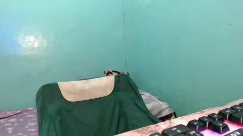 Snapshot of xpinaycreamcockx chatting on 03.18.26 JHANA online show from 03.18.26