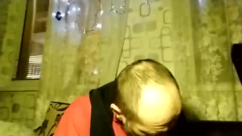 Snapshot of xploid1982 chatting on 12.05.25 xploid1982 online show from 12.05.25