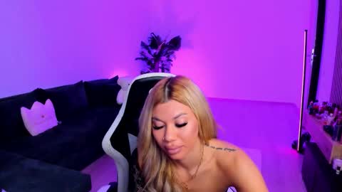 Snapshot of xpuka chatting on 03.07.26 xpuka online show from 03.07.26