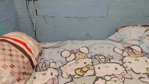 Snapshot of xsavagemistressx chatting on 01.01.25 Ask Me Baby online show from 01.01.25