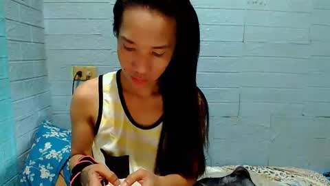 Snapshot of xsavagemistressx chatting on 03.05.25 Ask Me Baby online show from 03.05.25