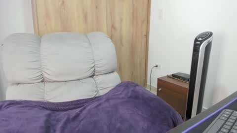 Snapshot of xspecialroomx chatting on 07.24.26 Hellen Sofia instagram hellen5546 online show from 07.24.26