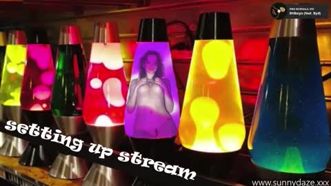 Sunny Daze online show from 11.04.25