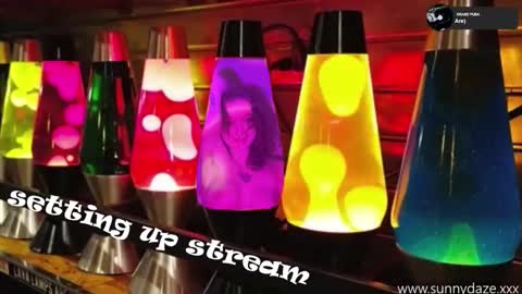 Sunny Daze online show from 01.18.26