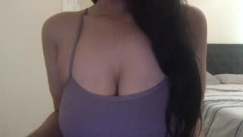 Snapshot of xsweetsaraxx chatting on 07.27.26 xsweetsaraxx online show from 07.27.26