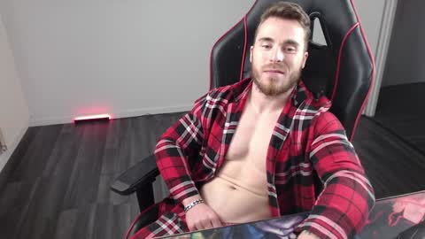 Snapshot of xtrakil chatting on 12.27.24 xtrakil online show from 12.27.24