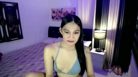 Snapshot of xtspetitehugecock chatting on 01.05.26 xtspetitehugecock online show from 01.05.26