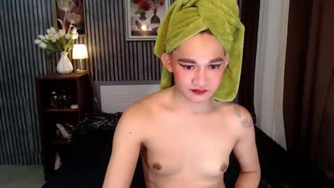xtspetitehugecock online show from 05.06.26