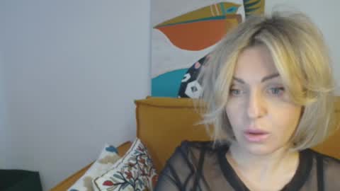 xvaleriax0 online show from 03.01.26