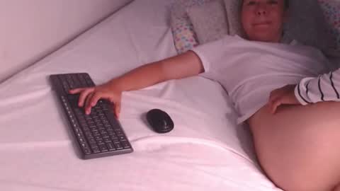 Gabriela and Camila online show from 03.09.25