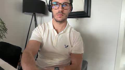 Snapshot of xx6davdov9xx chatting on 04.13.26 davdo online show from 04.13.26