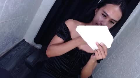 Snapshot of xxalthealicousxx chatting on 03.08.25 althea online show from 03.08.25