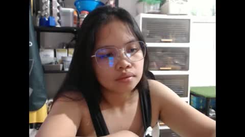 xxana_pinay_26xx online show from 12.05.25