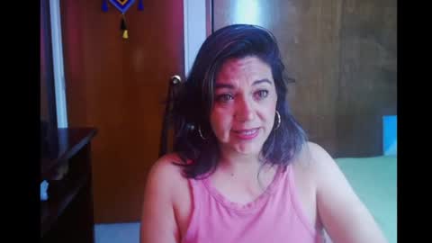 Snapshot of xxantonellaxxx chatting on 12.16.25 antonella online show from 12.16.25