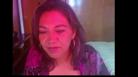 Snapshot of xxantonellaxxx chatting on 12.18.25 antonella online show from 12.18.25