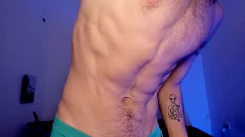 Snapshot of xxhoty0ung_boysxx chatting on 02.06.26 David and Mike online show from 02.06.26