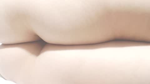 Snapshot of xxiisshi chatting on 11.21.25 xxiisshi online show from 11.21.25