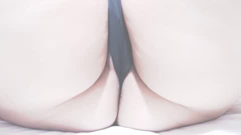 Snapshot of xxiisshi chatting on 02.05.26 xxiisshi online show from 02.05.26