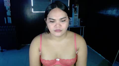 Snapshot of xxkylie_smithxx chatting on 11.08.25 Kylie Smith online show from 11.08.25