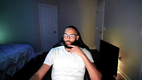 xxlrollingpapers online show from 09.17.25