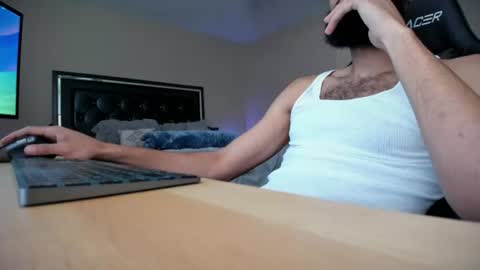 Snapshot of xxlrollingpapers chatting on 06.11.26 xxlrollingpapers online show from 06.11.26