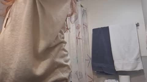 Snapshot of xxmariebliss chatting on 01.13.26 xxmariebliss online show from 01.13.26