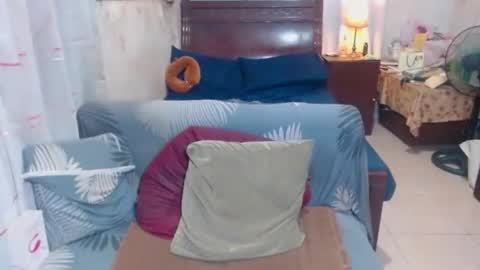 Snapshot of xxmiranda_greyxx chatting on 06.25.26 sexyyanna4u online show from 06.25.26
