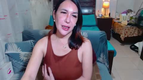 Snapshot of xxmiranda_greyxx chatting on 08.02.26 sexyyanna4u online show from 08.02.26