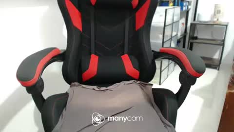  Kaycee  online show from 01.06.25