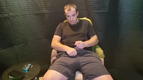 Snapshot of xxscubastevexxx chatting on 12.14.25 xxScubaStevexx online show from 12.14.25