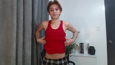 Snapshot of xxsebastian18 chatting on 01.26.25 seb online show from 01.26.25