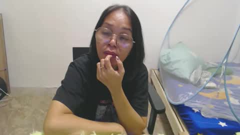 Snapshot of xxsexypinayxx chatting on 11.09.25 xxsexypinayxx online show from 11.09.25