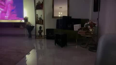 Mia and shawn online show from 04.15.26