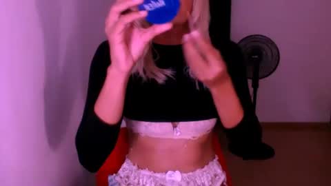 Chiara online show from 04.27.26