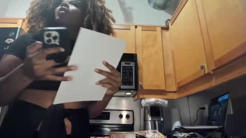 Danielle online show from 02.06.25