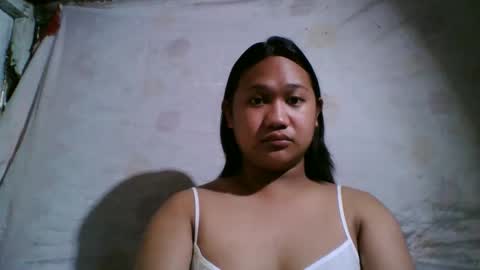 Snapshot of xxxgiganticoliviacummerxxx chatting on 11.23.25 OLIVIA online show from 11.23.25