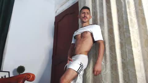 Snapshot of xxxhome_alonexxx chatting on 01.27.25 Kev online show from 01.27.25