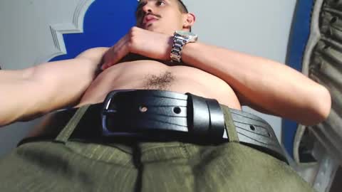Snapshot of xxxhome_alonexxx chatting on 02.04.25 Kev online show from 02.04.25