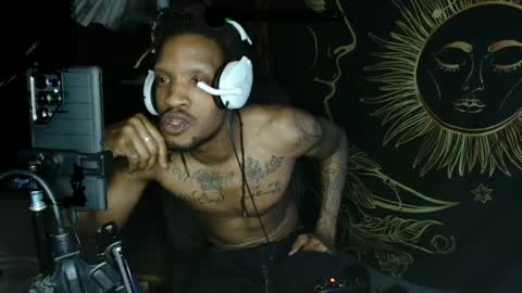 xxxjrstrokesxxx online show from 02.05.25