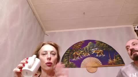 isa and gonzo online show from 03.01.25